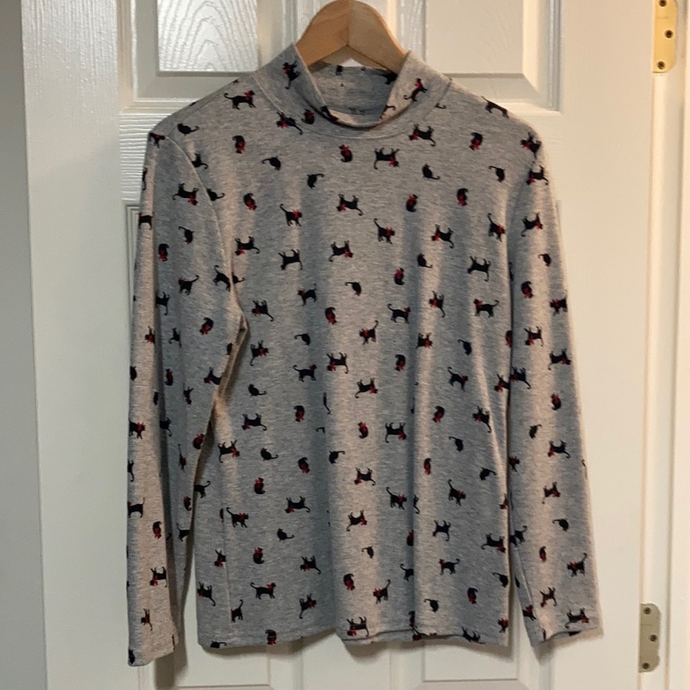 Cat Mock Turtleneck Size PL